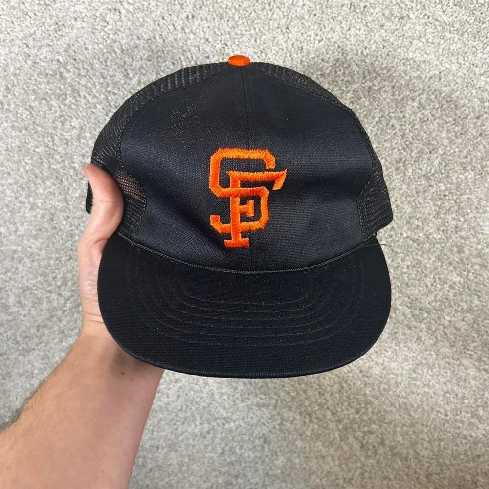 Vintage 80s/90s San Francisco black plain logo mesh trucker SnapBack hat cap